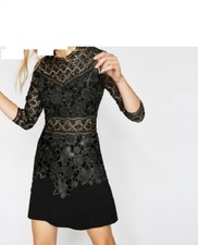 BELLE ROBE NEUVE THE KOOPLES