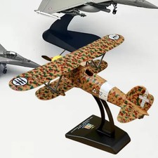Maquette d'avion de chasse à