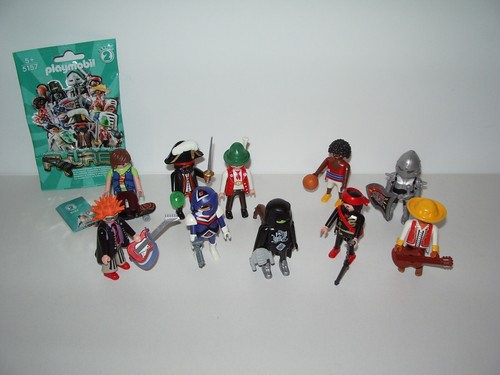 Figurine serie 2 - , figures
