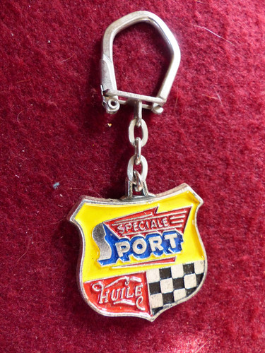Ancien porte clé métal 