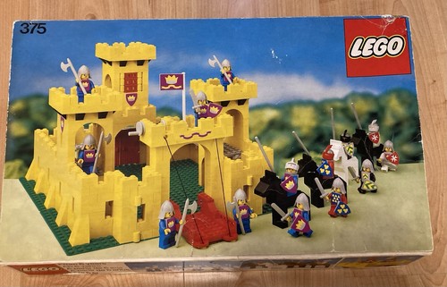 Lego vintage castle 375