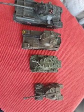 SOLIDO POLISTIL  4  CHARS GUERRE MILITAIRE