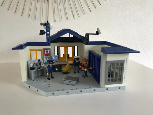 Jouet playmobil la - ⚜️,