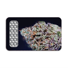 V-SYNDICATE GRINDER CARD BUBBA KUSH - HACHOIR À TABAC PORTABLE AVEC SACHET