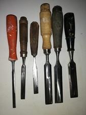 LOT DE  6  CISEAUX   A BOIS
