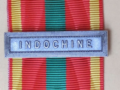 Agrafe indochine pour croix - agrafe,