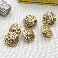 Magnifique lot de boutons