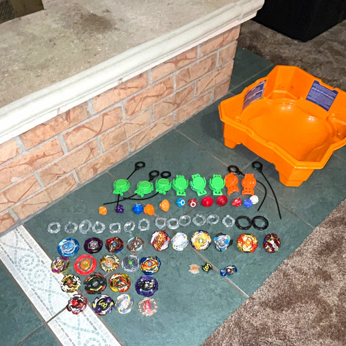 Hasbro beyblade metal - beyblade,