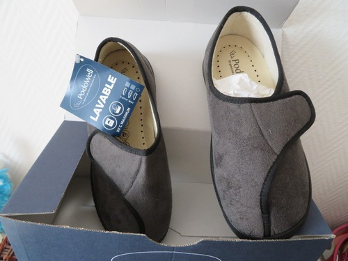 Neuves chaussures - neuves,