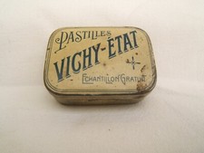 Ancienne petite boîte - ancienne,
