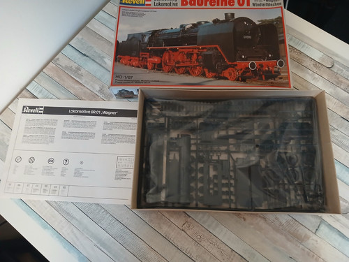Maquette locomotive revell - maquette,