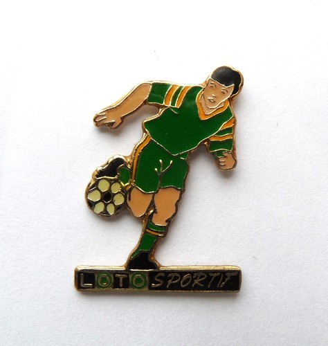 Rnt pin football - pin's,