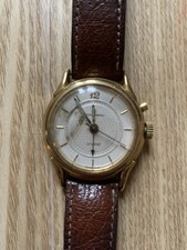 Revue Thommen Cricket