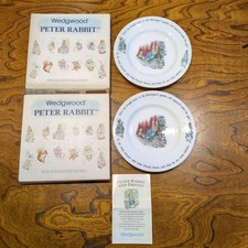 2 assiettes Wedgwood Peter