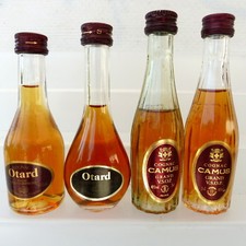 * 4  MIGNONNETTES COGNAC CAMUS
