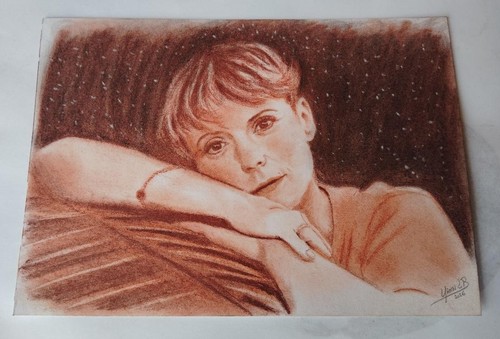 Dessin sanguine dorothee - la,