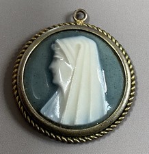 Ancien pendentif  émaux de
