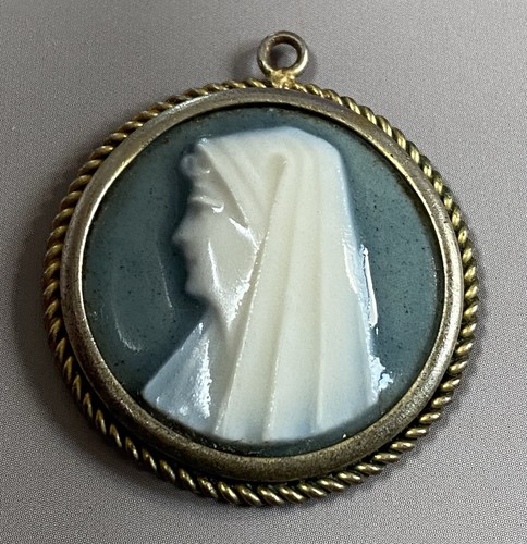 Ancien pendentif émaux - ,