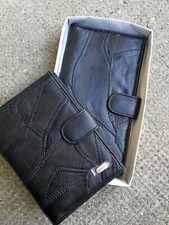 Carven porte chéquier et porte feuilles noirs