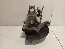 Moyeu de roue avant droit