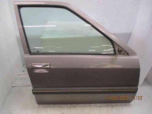 Porte avant droite renault r21 - avant,