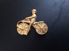 Fève métal doré -