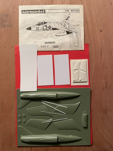 Airmodel 139 grumman - 1/72,