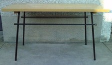 table basse design 50/60 hitier ? 