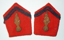 PAIRE DE PATTES DE COL