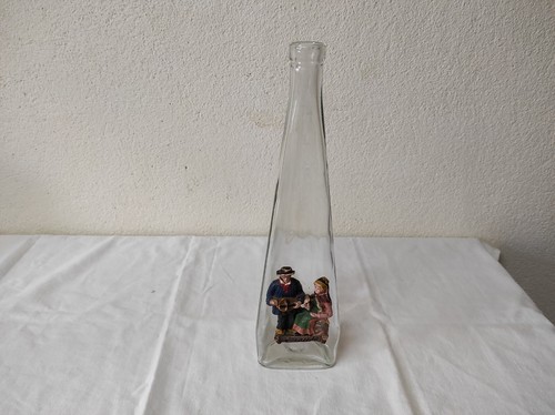 Bouteille vide avec - vide,