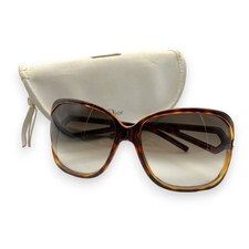 Lunettes de soleil carrées