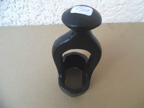 Old tool outil - tool,
