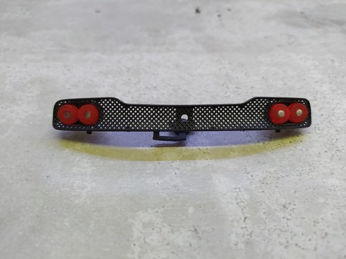 Feux arrière avec grille - 1/18,