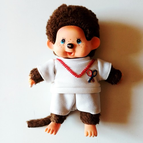 Peluche kiki tennis ajena - kiki, tennis,