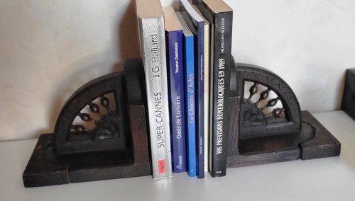 Paire serre livres en bois - de,