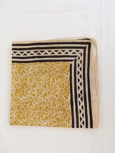 Foulard carré imprimé bloc