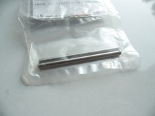 VINTAGE KYOSHO Axes Avant Inférieur  BURNS / INFERNO