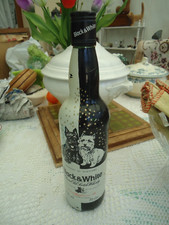 Ancienne Bouteille 70 cl whisky Black et White vide