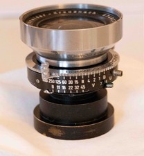 OBJECTIF Schneider-Kreuznach Super-Angulon 1:8 / 65 mm