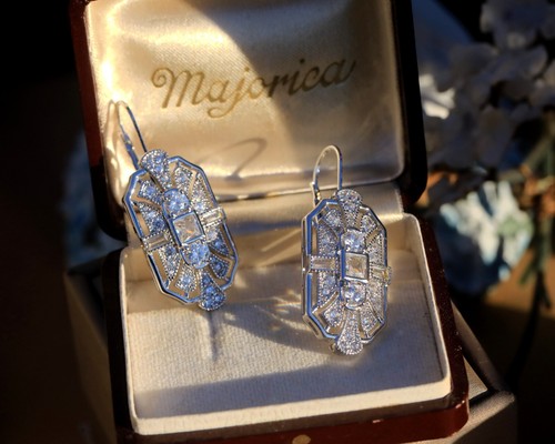 Boucles oreilles dormeuses - boucles, d'oreilles