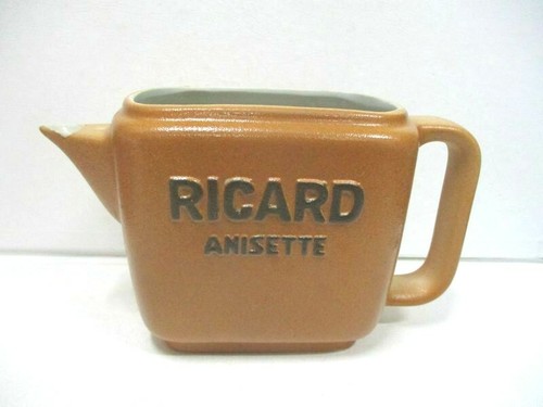 Ancien broc publicitaire - broc,