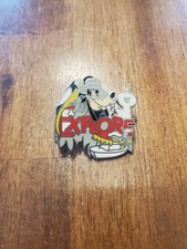 Pin's Disney Goofy Dingo Explore - Hotel Resort Hidden Mickey 2001