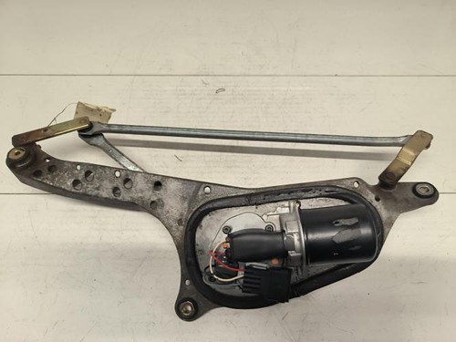 Moteur essuie glace avant