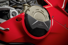 Protection carbone carter