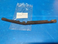 Joint caoutchouc de feu arrière droit pour: Peugeot: 305 Break