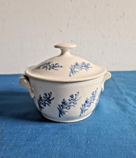 TRES JOLI BOUILLON SOUPIERE