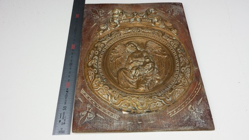 Bas relief laiton femme ailée