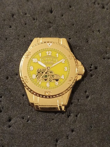Pin montre camel - pin's, trophy