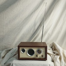 ancien petit réveil style