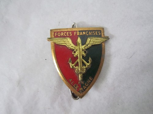 Insigne militaire identifier - insigne, a